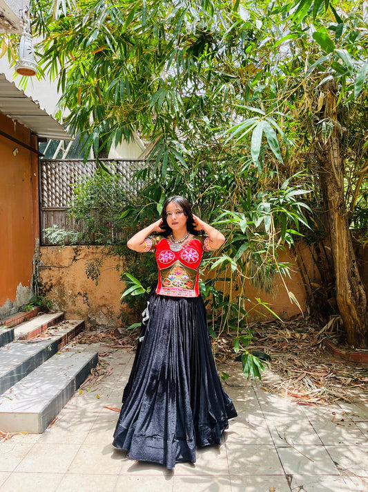 black kapda set