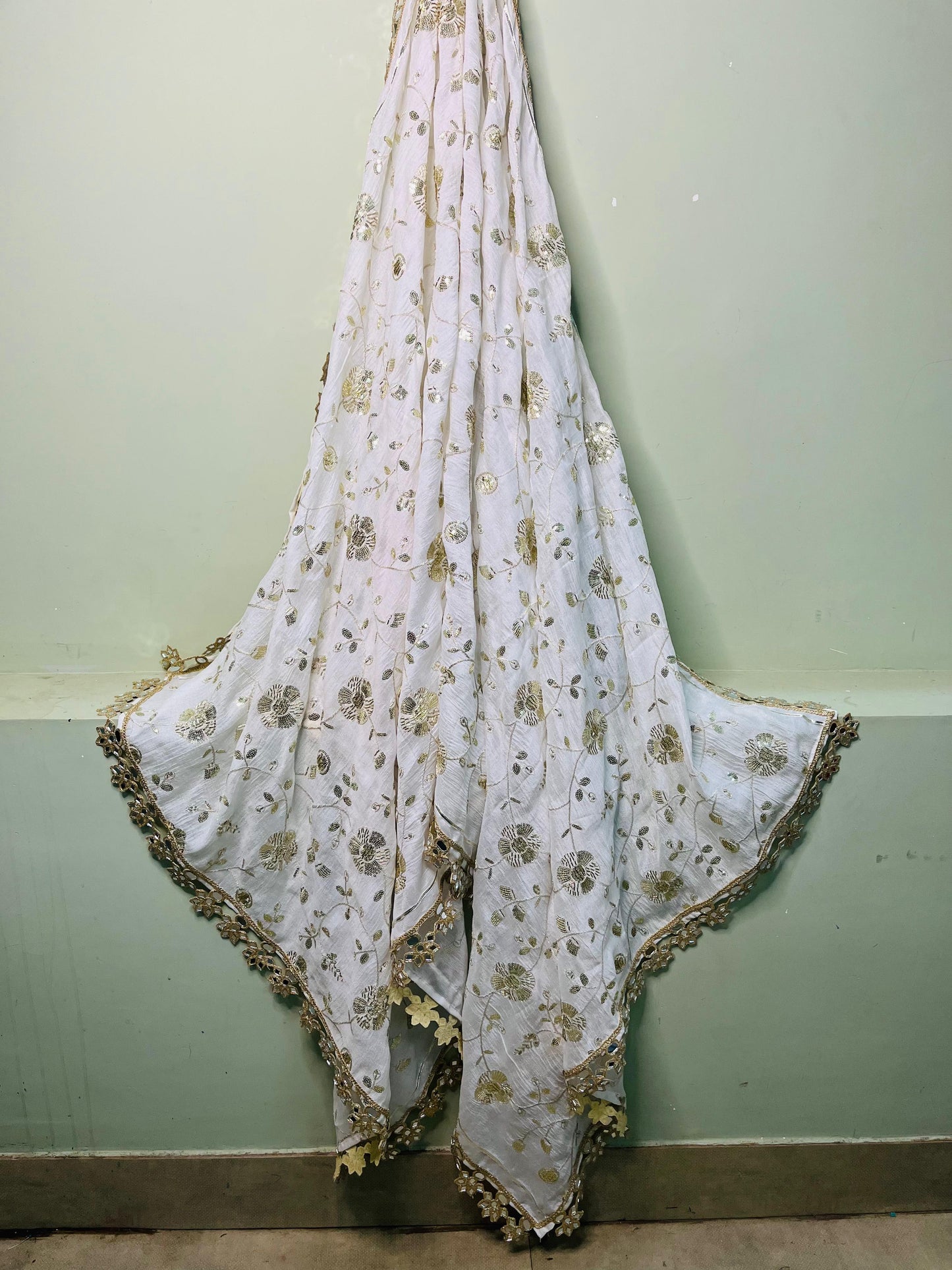 white golden embroidered duptta